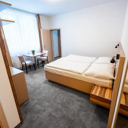 Moninec 3* Sedlec-Prčice