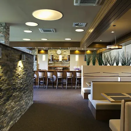 酒店 Moninec