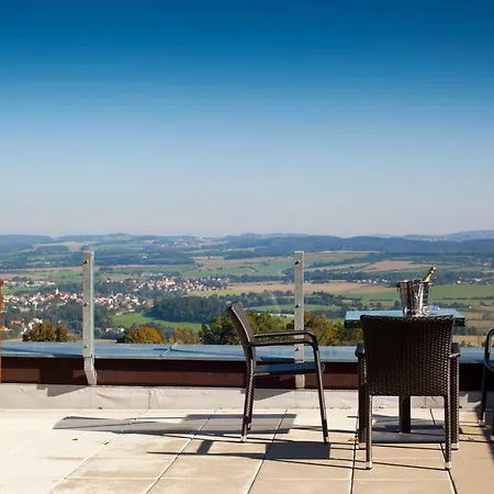 Szálloda Moninec 3*