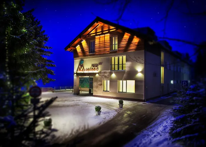 Moninec Hotel 3*