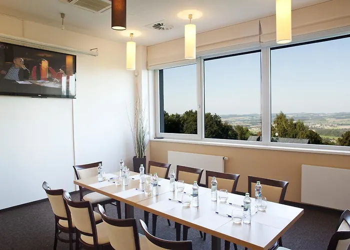 Otel Moninec Sedlec-Prcice